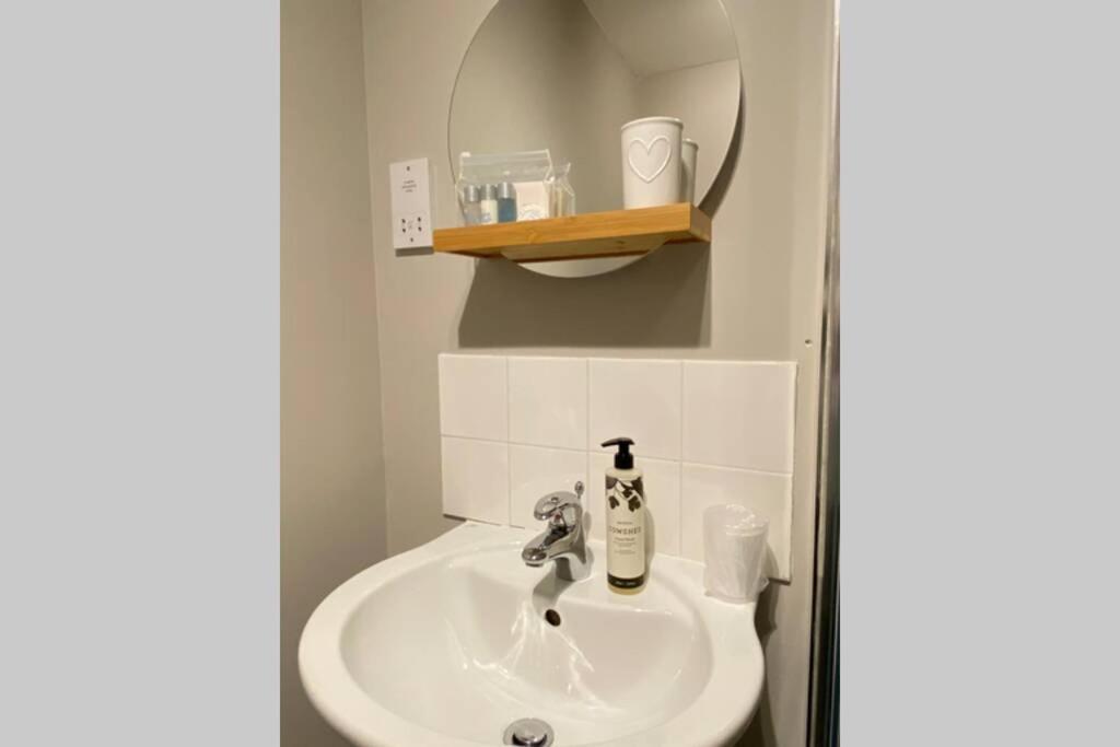 Peter Pan Apartment In The Heart Of Inverness Dalneigh 外观 照片